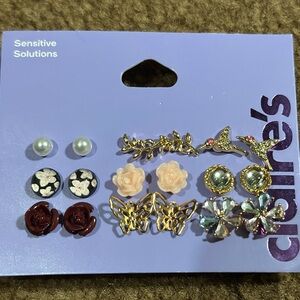 Claire's Elegant Gold and Pearl Earring Collection